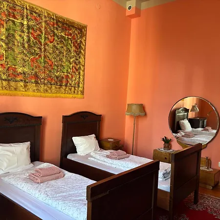 Hostel, Goscinne Mleczarnia - Ozonowane Вроцлав