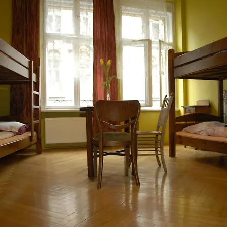 Hostel, Goscinne Mleczarnia - Ozonowane * Вроцлав