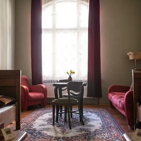 Hostel, Goscinne Mleczarnia - Ozonowane Вроцлав