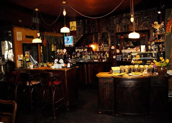 Hostel, Goscinne Mleczarnia - Ozonowane 旅馆 *