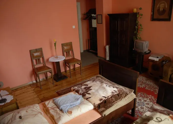 Hostel, Goscinne Mleczarnia - Ozonowane * 弗罗茨瓦夫