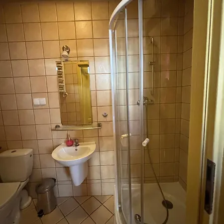Hostel, Goscinne Mleczarnia - Ozonowane Hostel Wroclaw