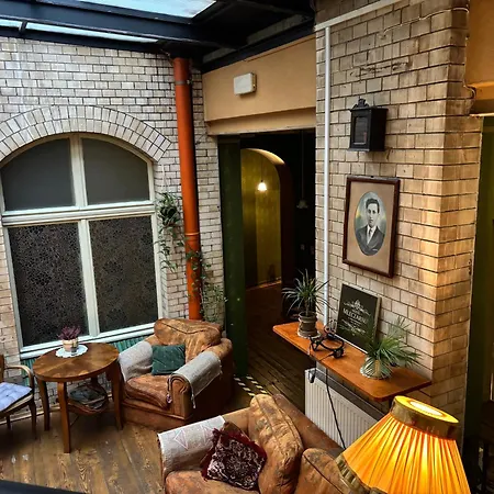 Hostel, Goscinne Mleczarnia - Ozonowane Albergue *