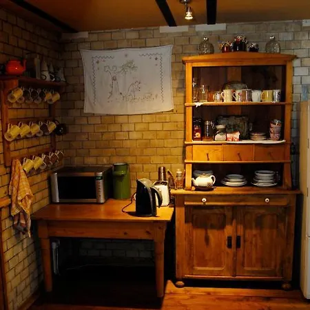 Hostel, Goscinne Mleczarnia - Ozonowane Hostal *