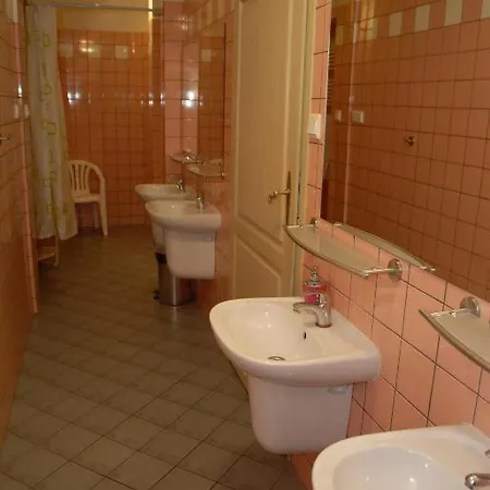 Hostal Hostel, Goscinne Mleczarnia - Ozonowane