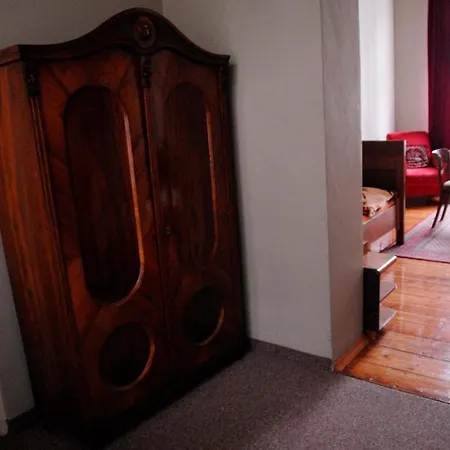 Hostel, Goscinne Mleczarnia - Ozonowane * 弗罗茨瓦夫