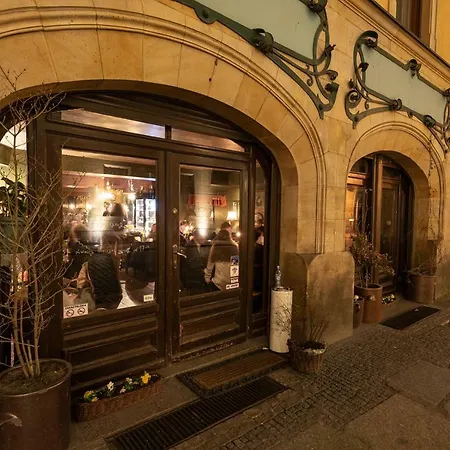 Hostel, Goscinne Mleczarnia - Ozonowane Breslavia