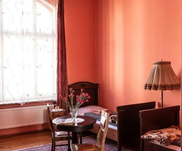 Hostel, Goscinne Mleczarnia - Ozonowane Хостел Вроцлав